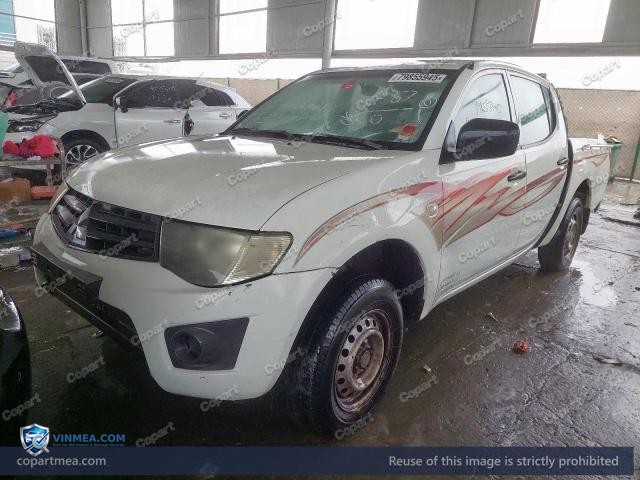 Auction photo