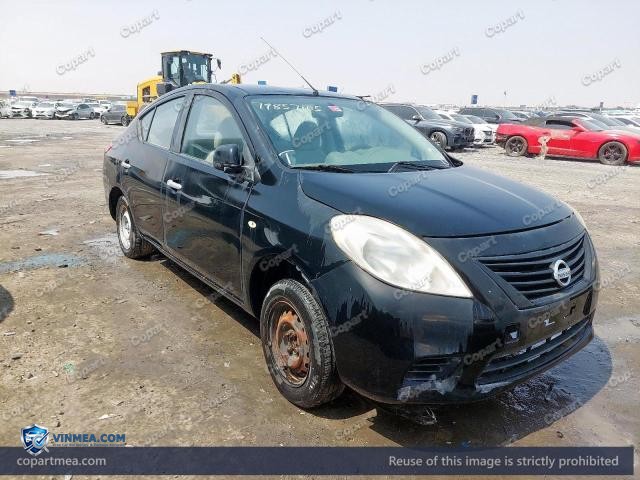Auction photo