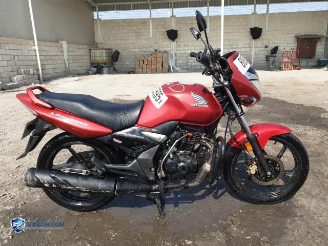 Auction photo