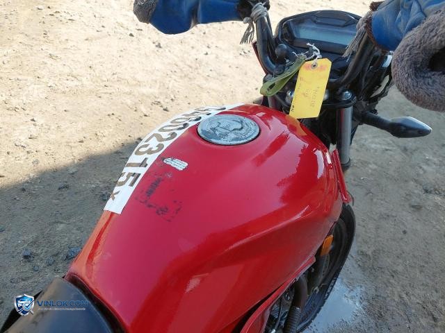 Auction photo