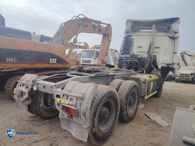 Auction photo
