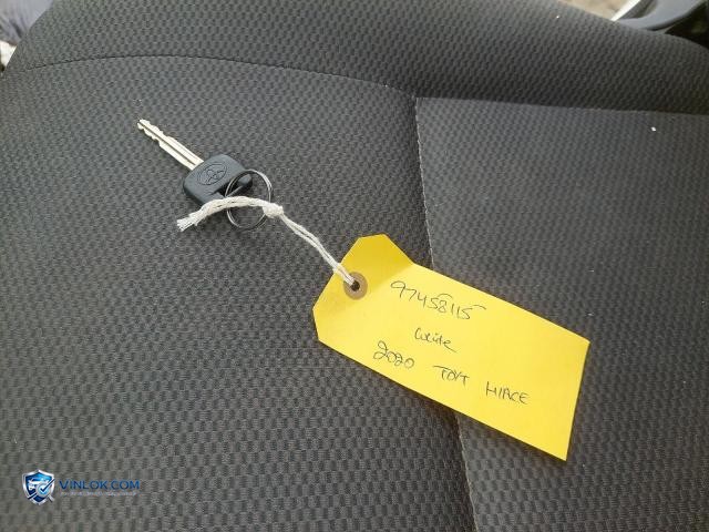 Auction photo
