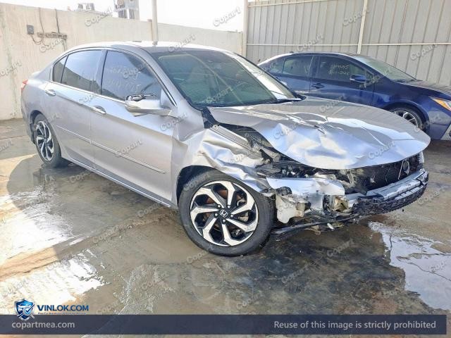 Auction photo