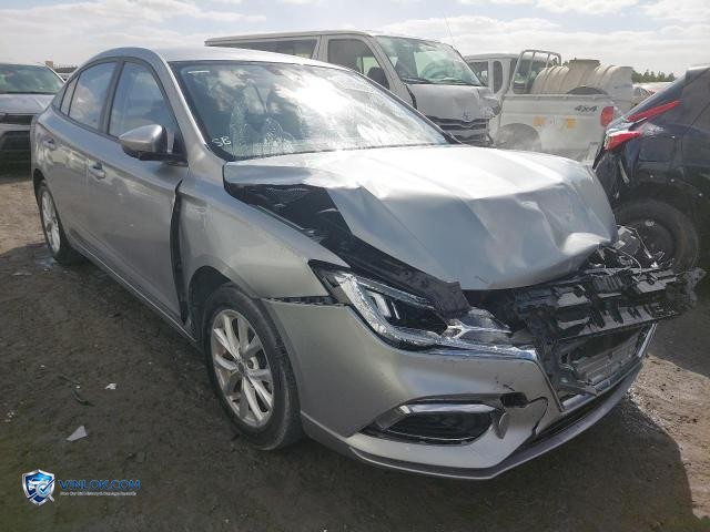 Auction photo