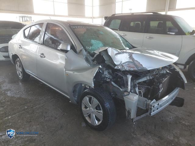 Auction photo